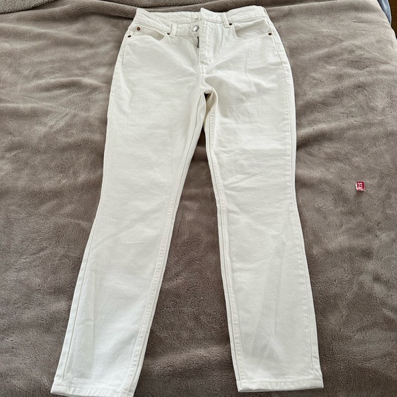 H&M White Jeans - Picture 2 of 6